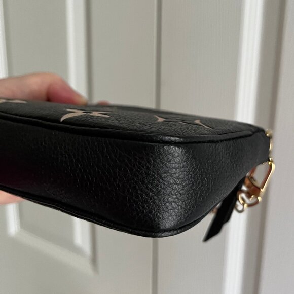Louis Vuitton Mini Pochette Empreinte Embossed Leather - Authentic - Picture 10 of 17
